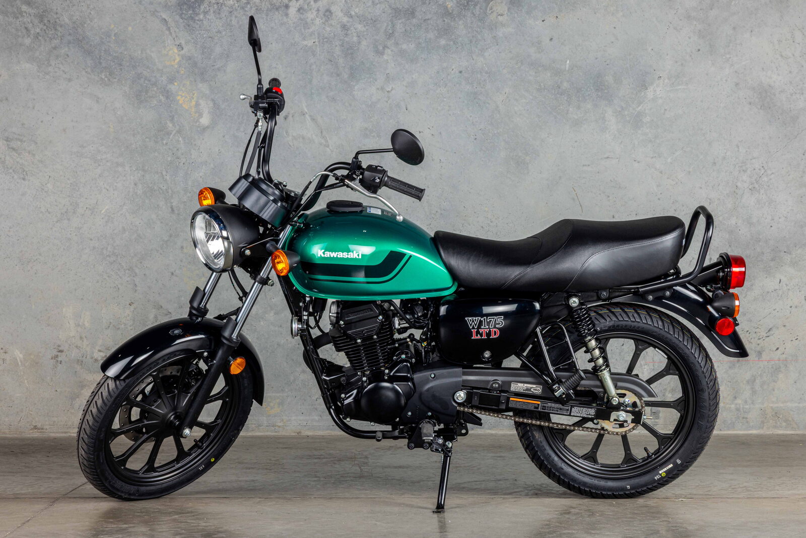 2026 Kawasaki W175 LTD