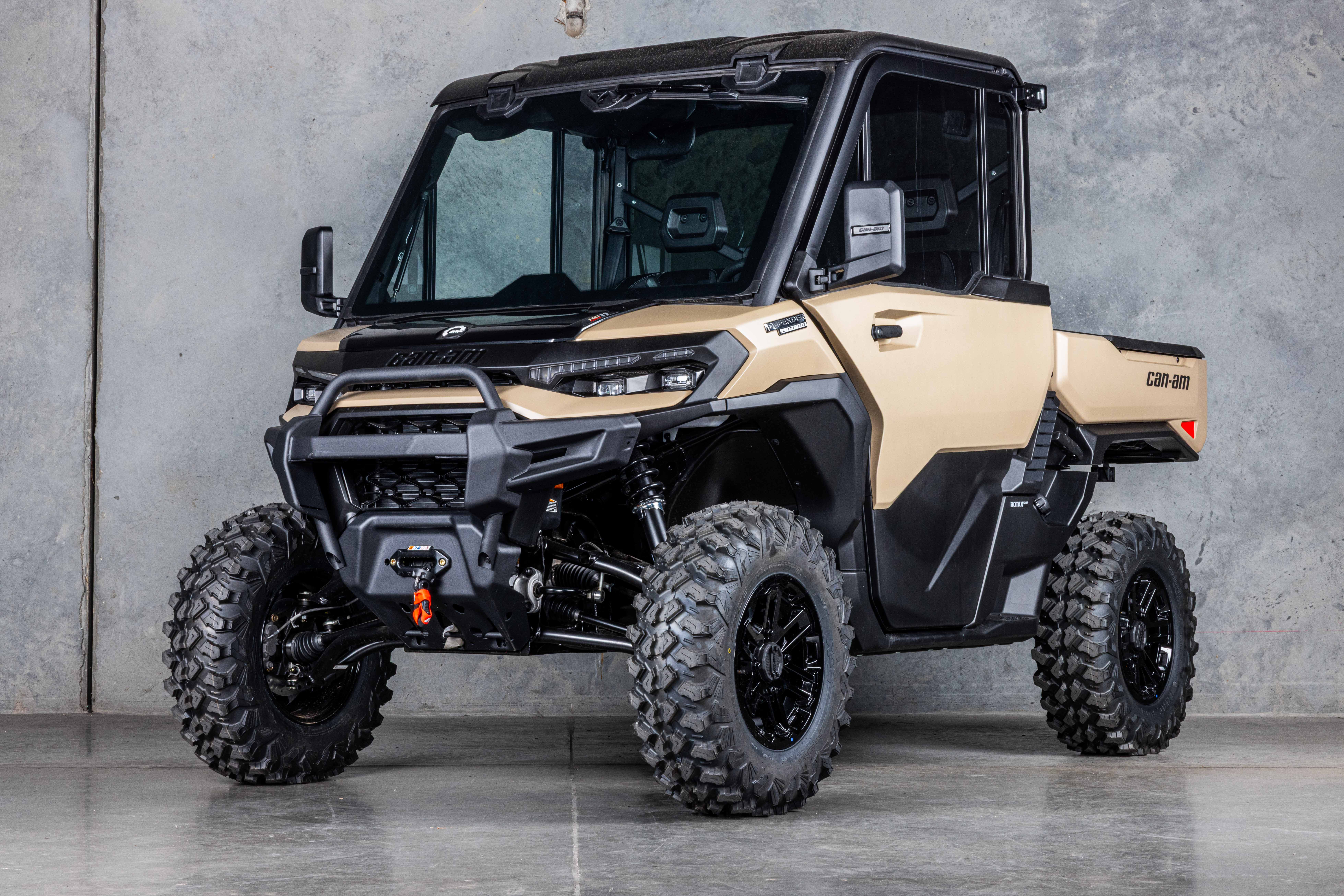 2027 Share Can-Am Defender Limited HD11 - VK000288 Limited HD11 - VK000288 — photo 1 of 23