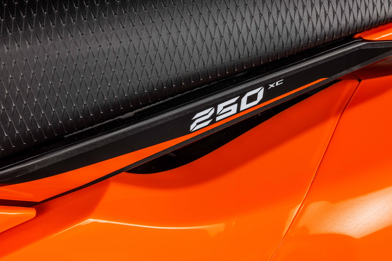 2027 KTM 250 XC MOTORCYCLE
