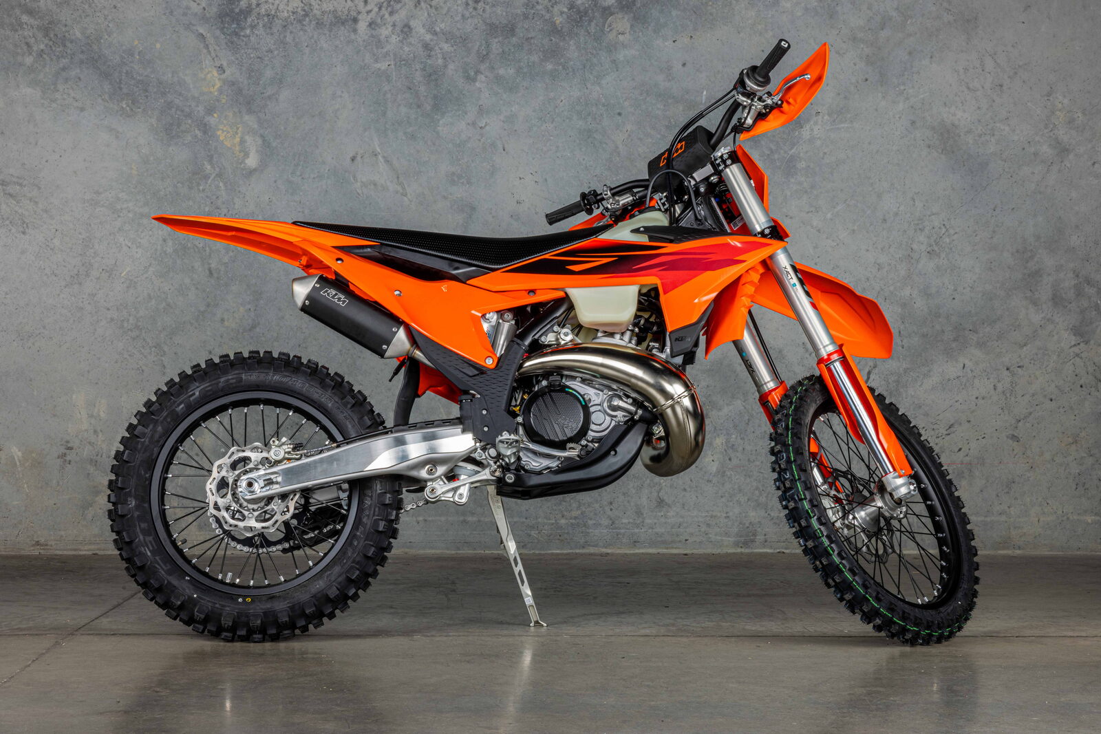 2027 KTM 300 XC MOTORCYCLE