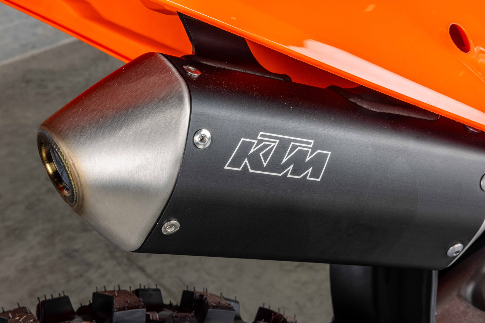 2027 KTM 300 XC MOTORCYCLE