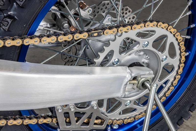 2027 YAMAHA YZ450F MOTORCYCLE