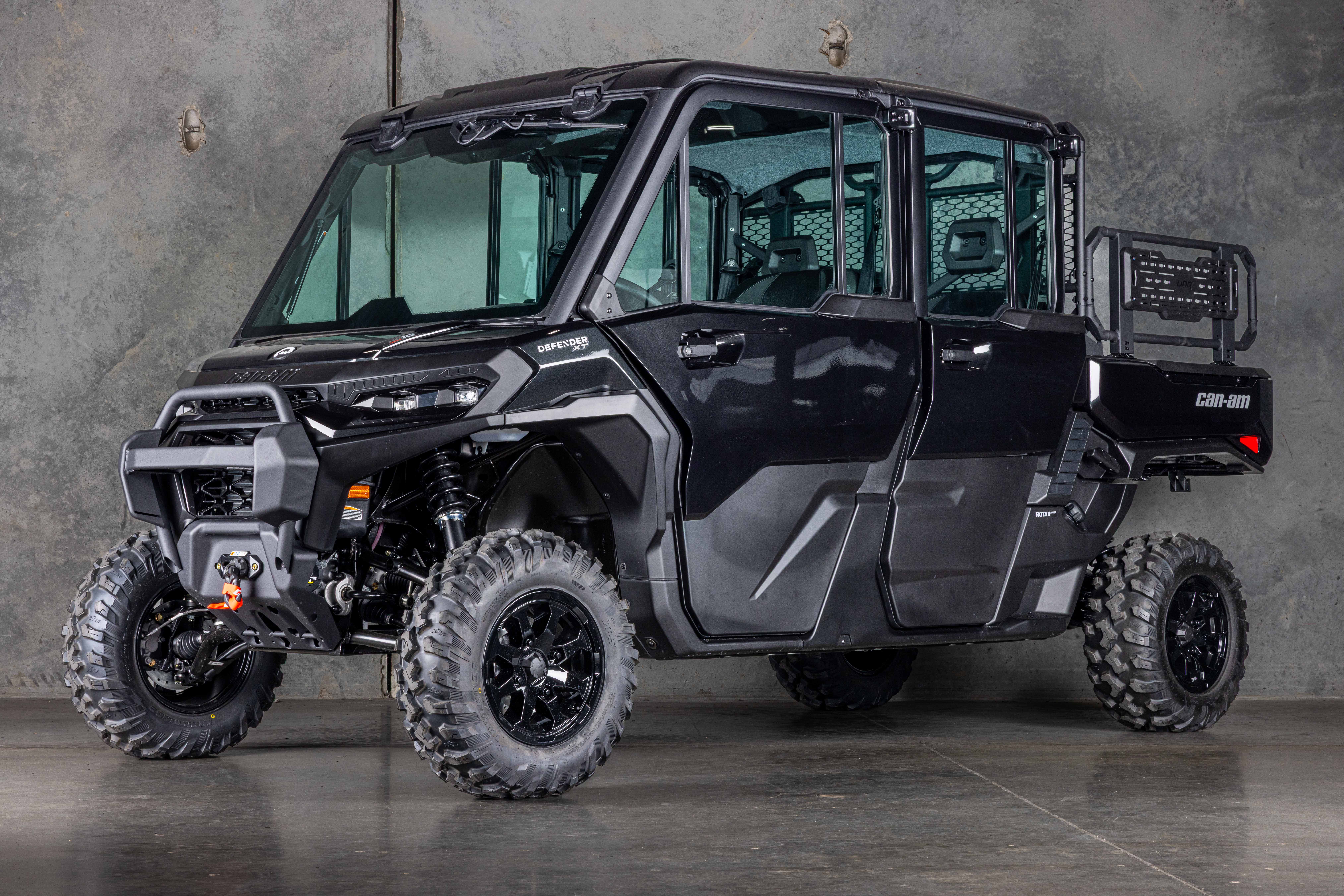 2027 Can-Am DEFENDER XU MAX XT CAB HD10 TRIPLE UTV