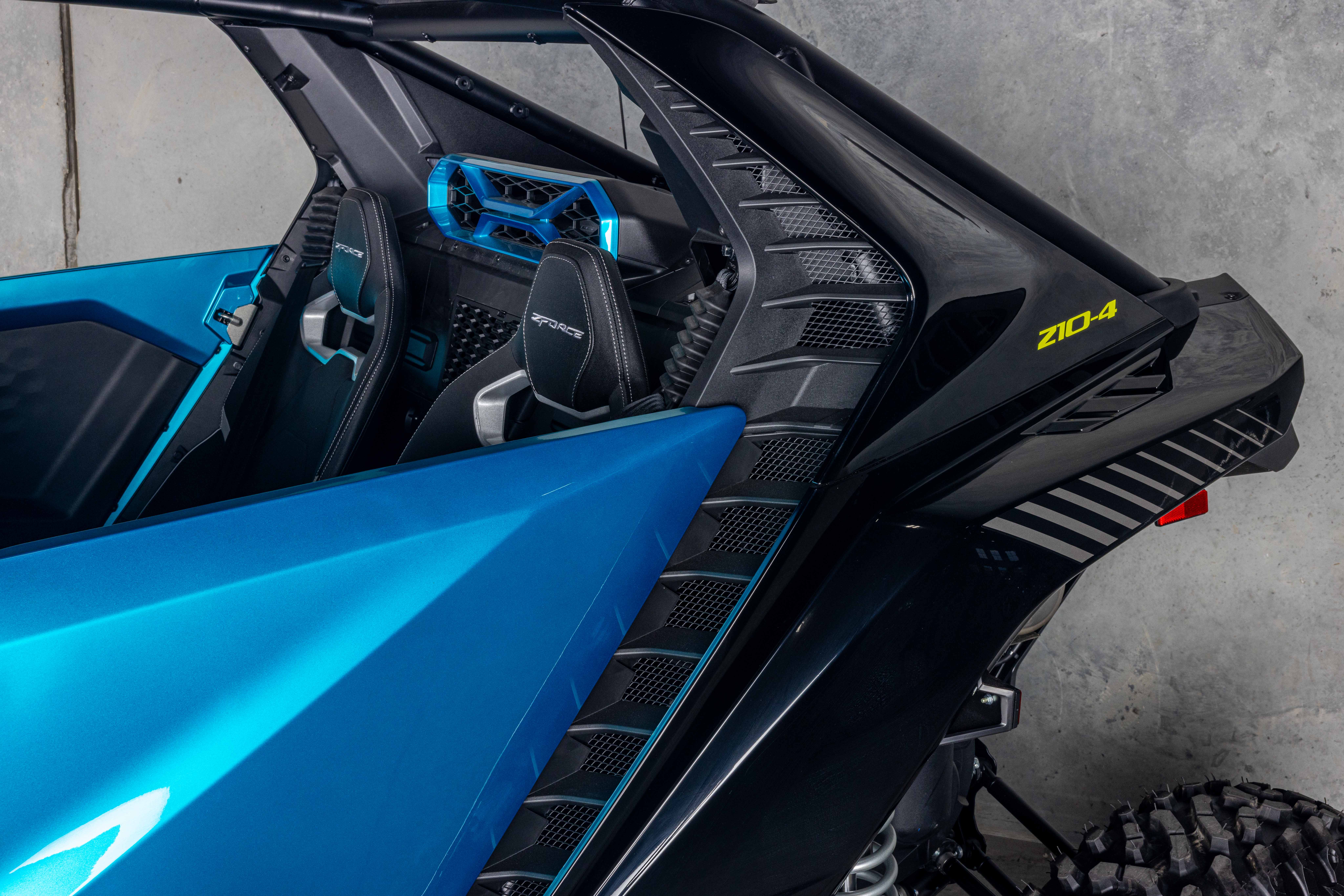 2027 CFMOTO ZFORCE Z10-4 UTV