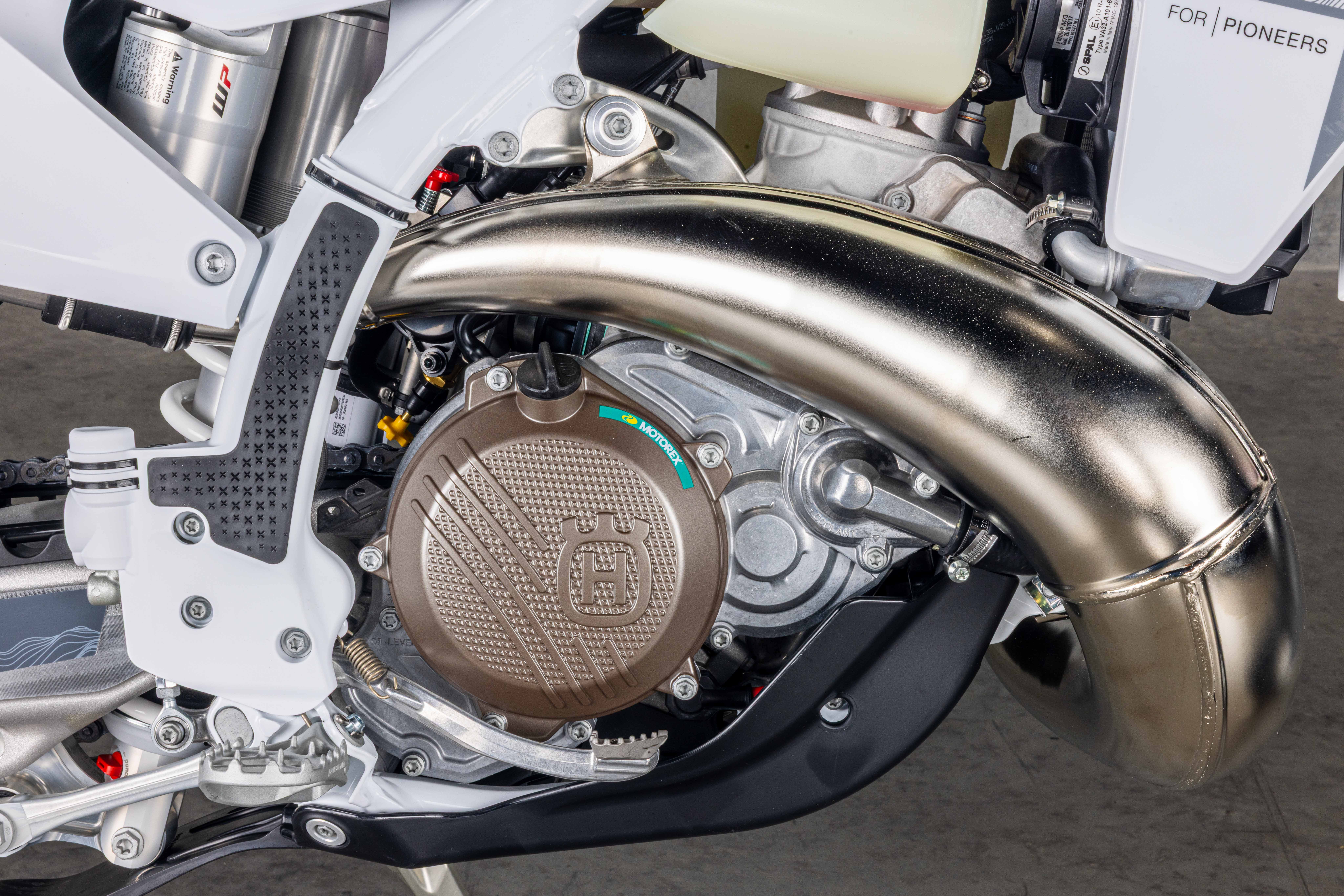 2027 HUSQVARNA TE 300 PRO MOTORCYCLE