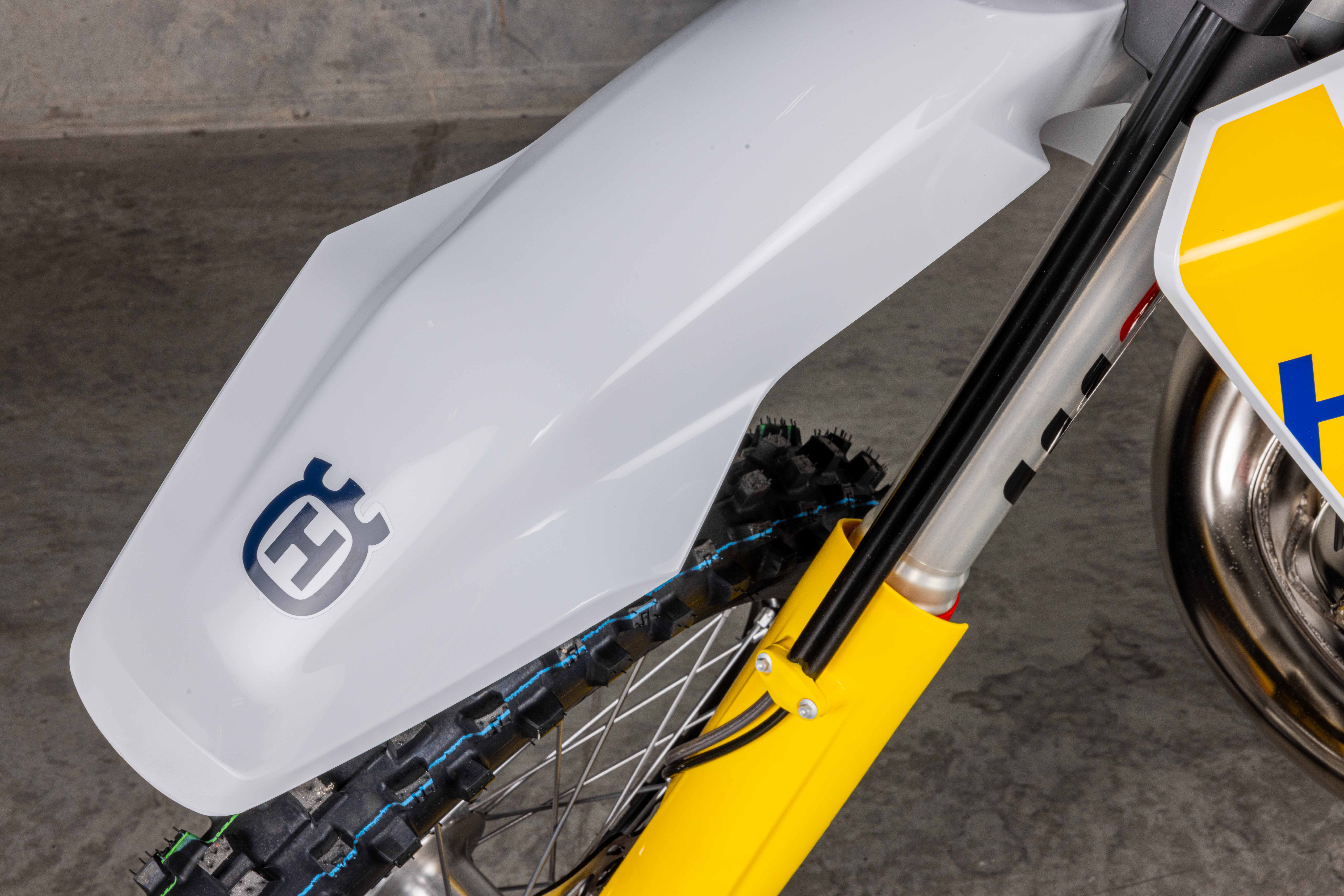 2027 Husqvarna TE 300 MOTORCYCLE