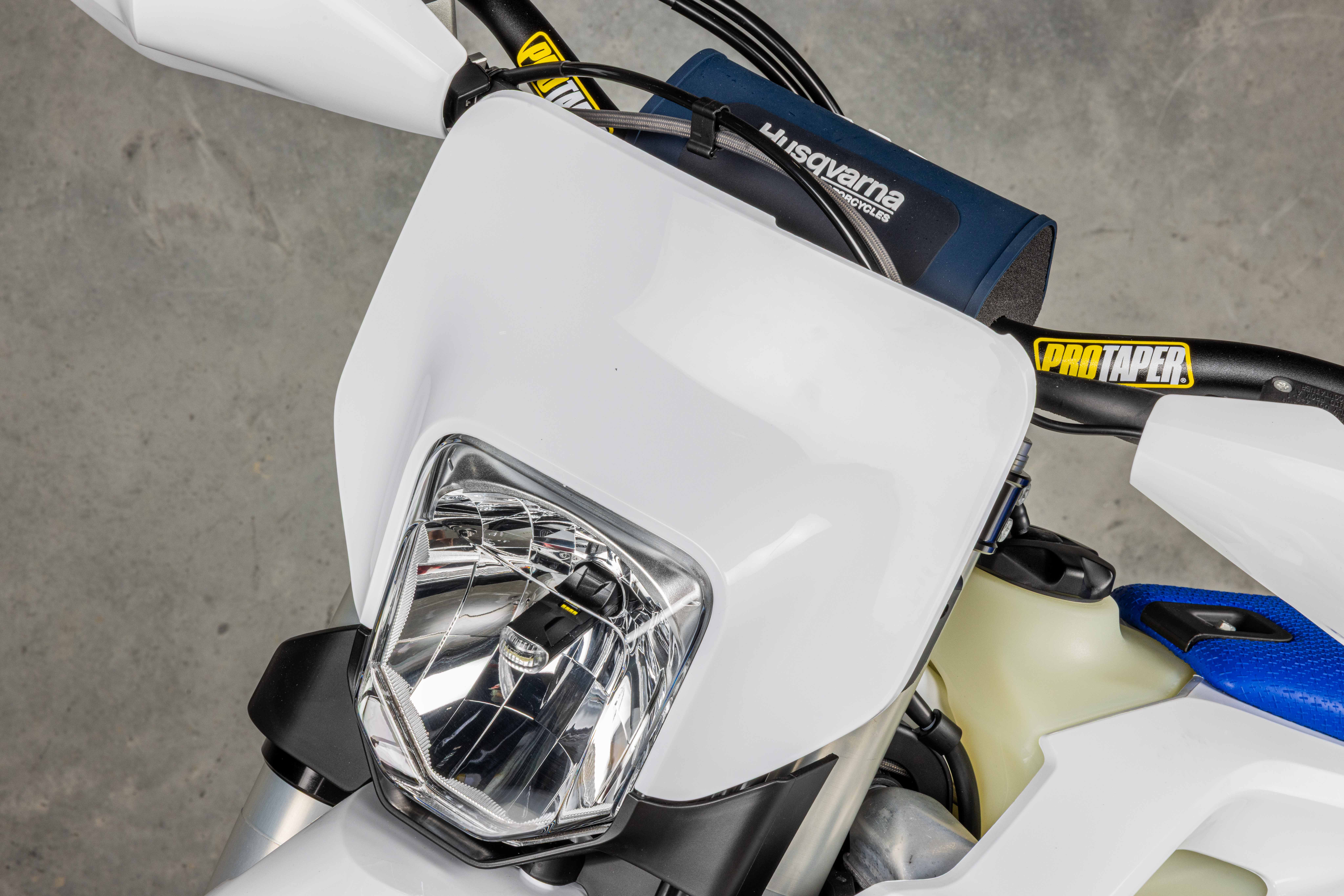 2027 Husqvarna TE 300 MOTORCYCLE