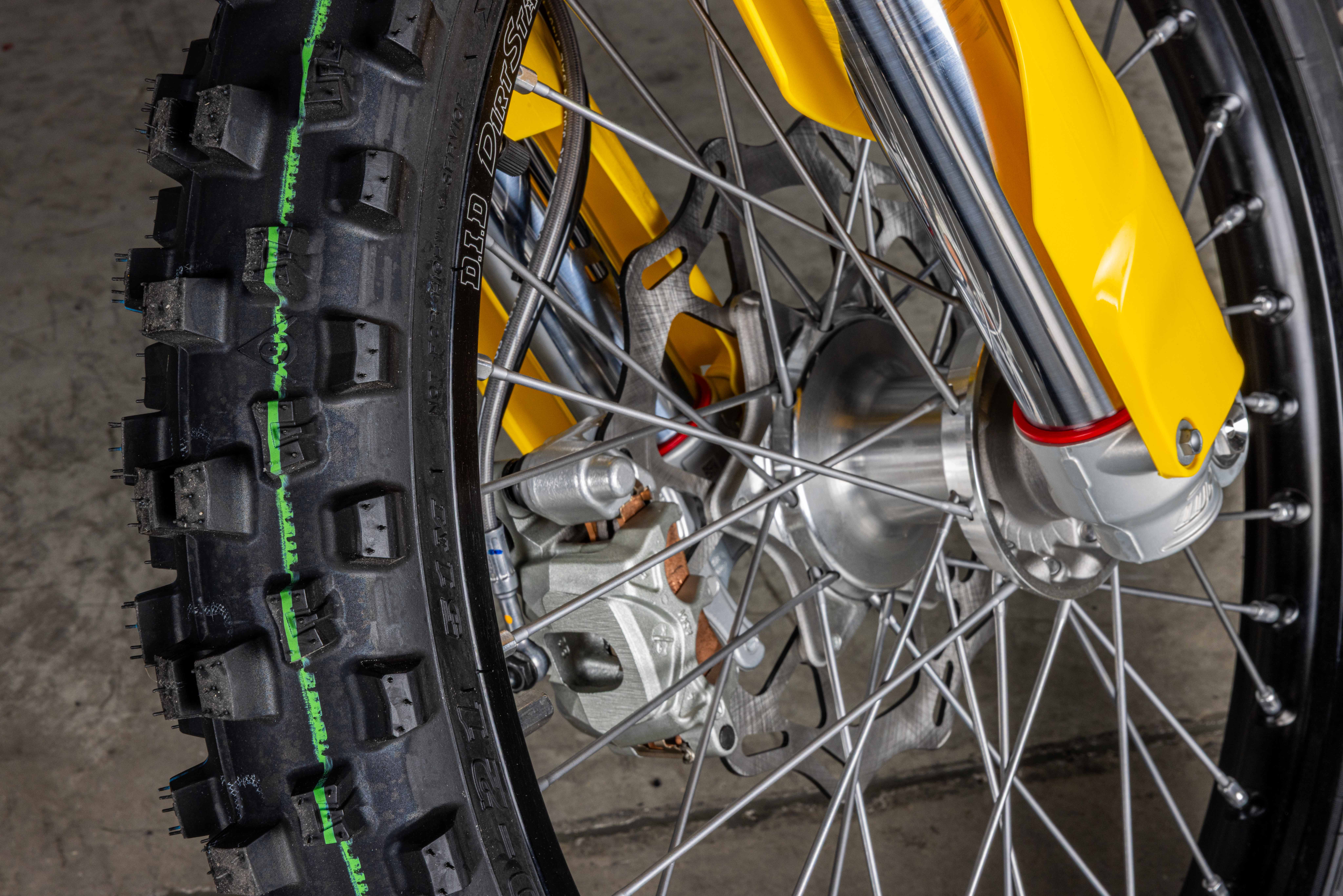 2027 Husqvarna TE 300 MOTORCYCLE