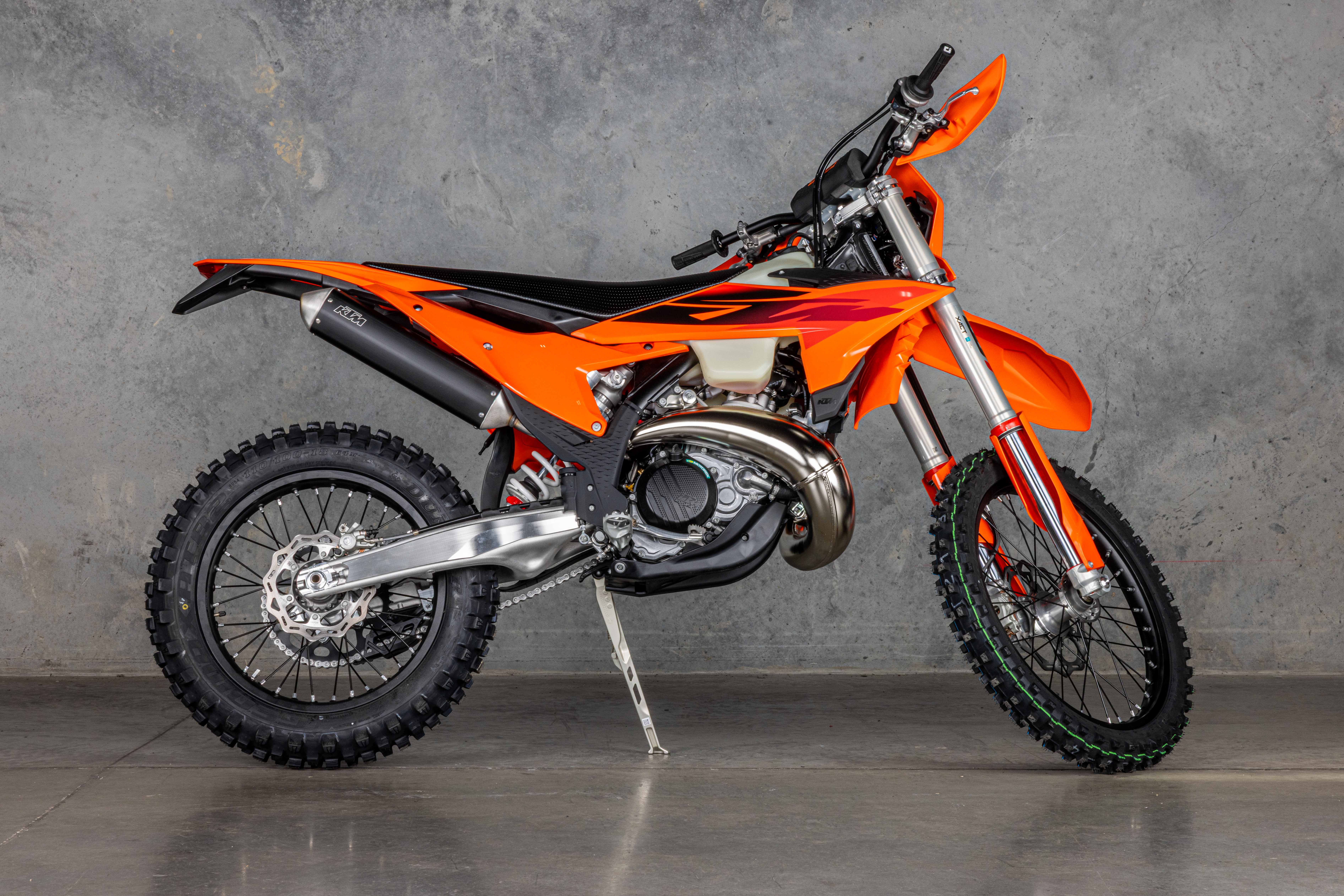 2027 KTM 300 XC-W MOTORCYCLE