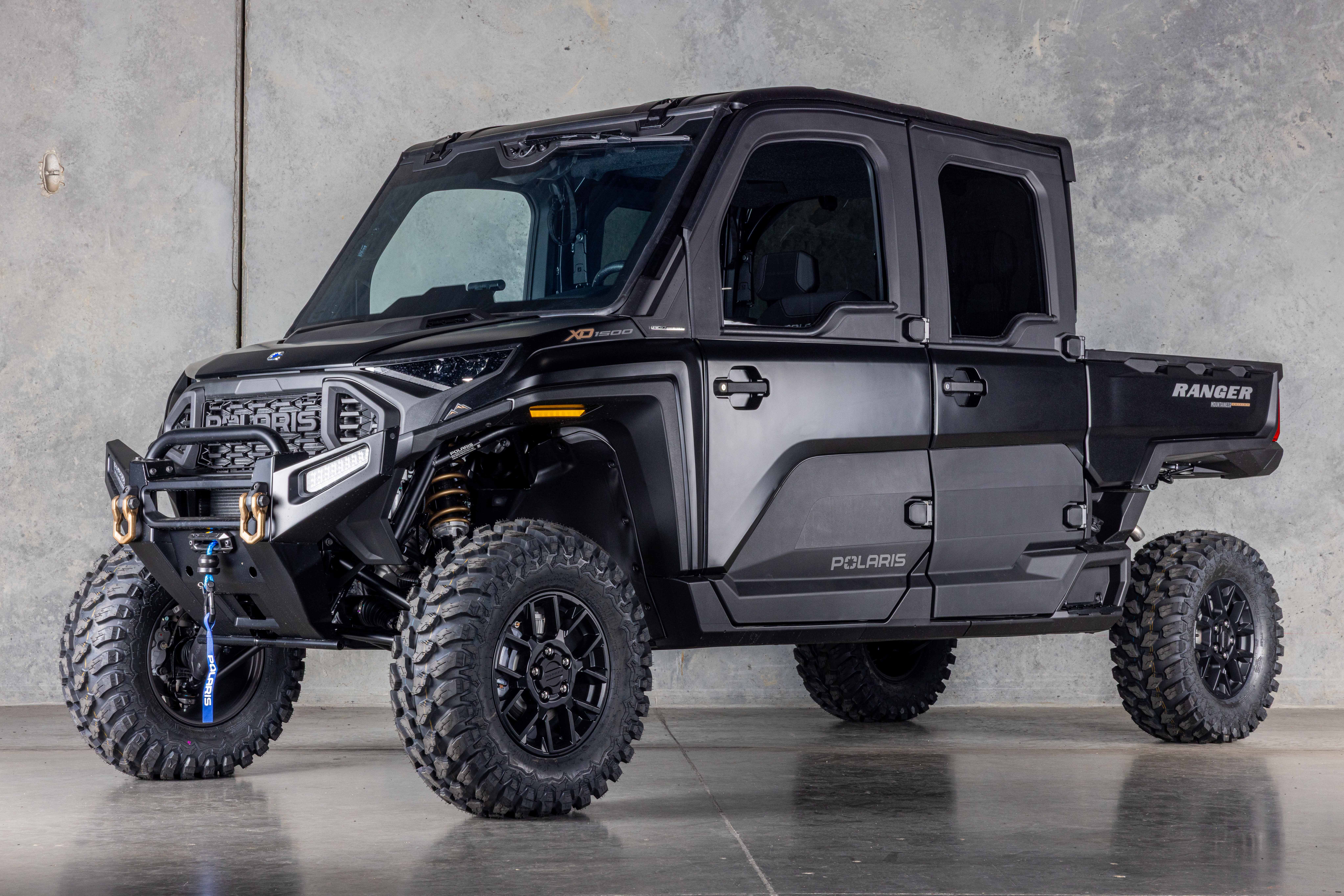 2027 Polaris RANGER CREW XD 1500 NorthStar Mountaineer Edition UTV